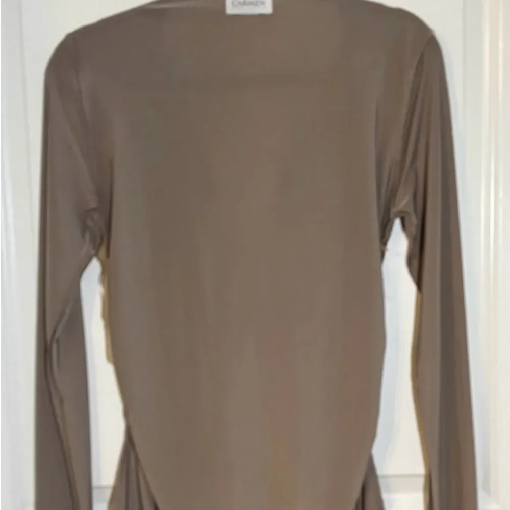 Carmen Marc Valvo Club Bodycon Brow Gray / Taupe Deep V Top Medium Wedding - Picture 6 of 11
